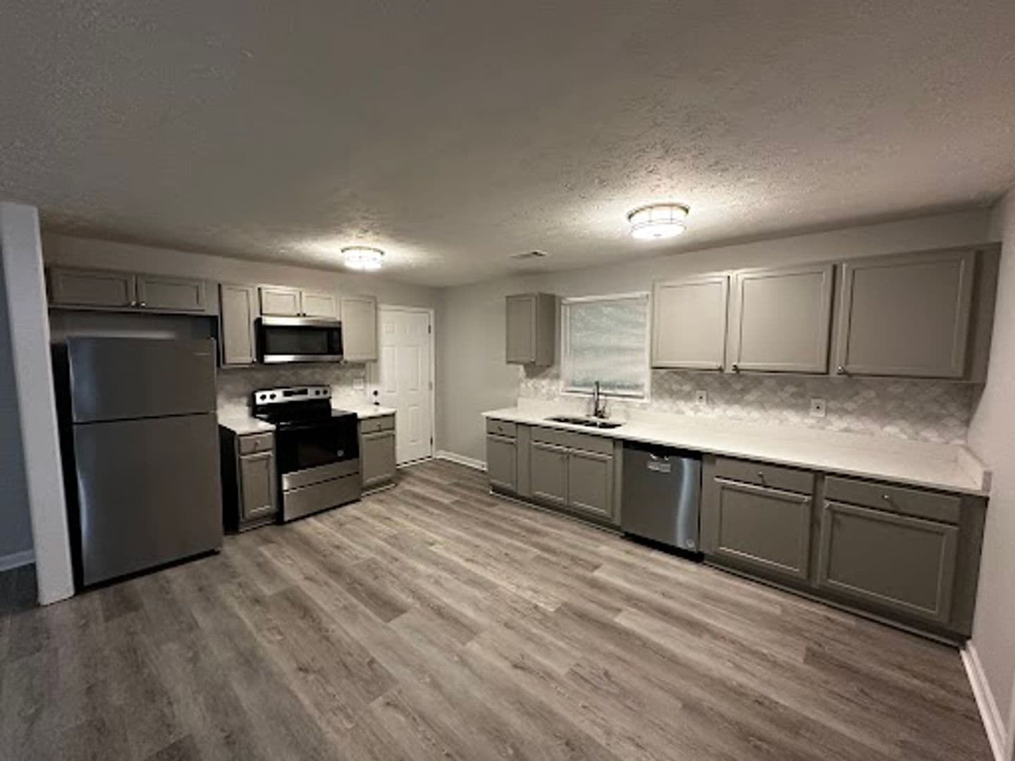 Covington House: 9229 Carr Cir SW
