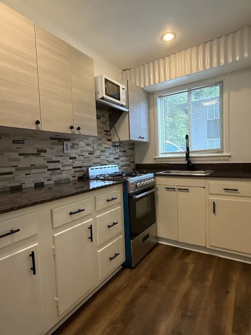 Atlanta Apartment: 1978 Wellbourne Drive NE
