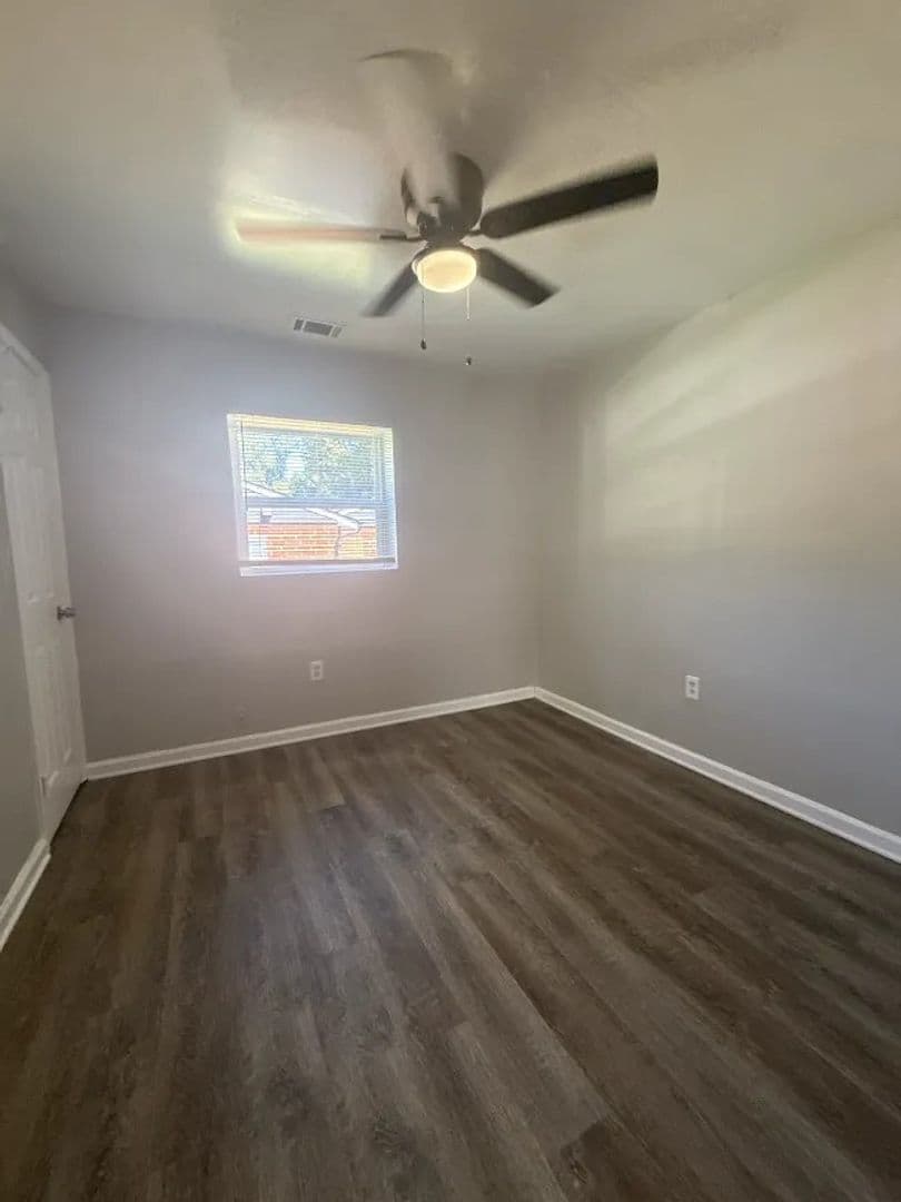 Atlanta Apartment: 990 Lawton St SW