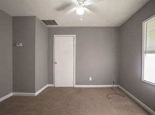 Atlanta House: 1287 Redford Dr