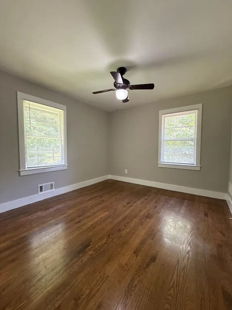 Atlanta House: 2578 Rockcliff Rd