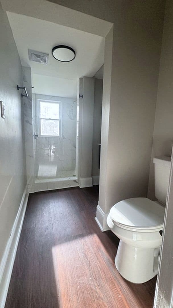 Decatur House: 1516 Carter Rd