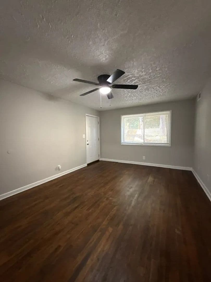 Decatur Apartment: 1642 Line St