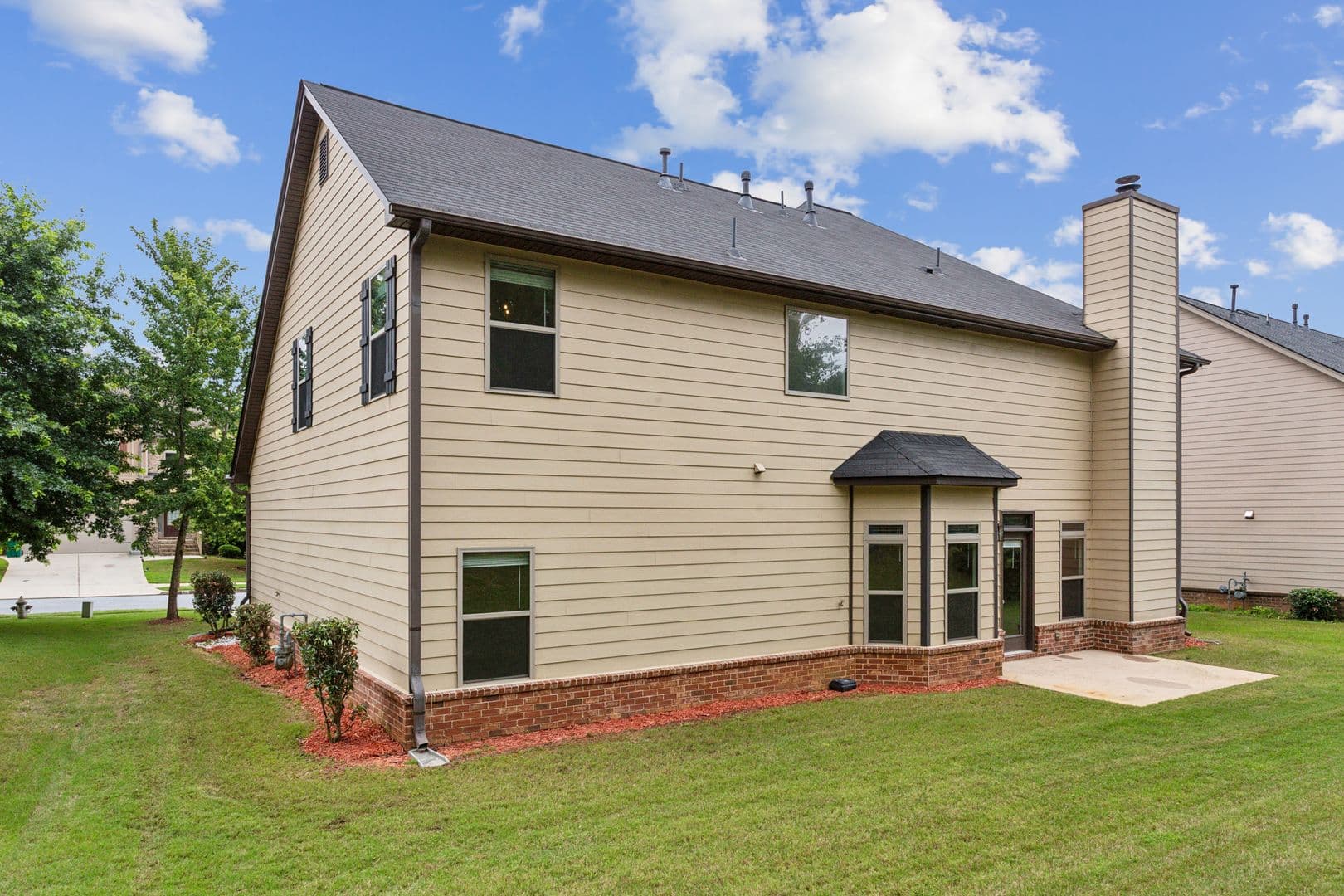 Jonesboro House: 8398 Members Dr