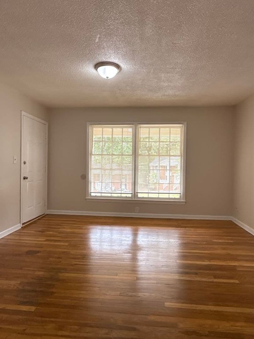 Decatur Apartment: 135 E Hill St.