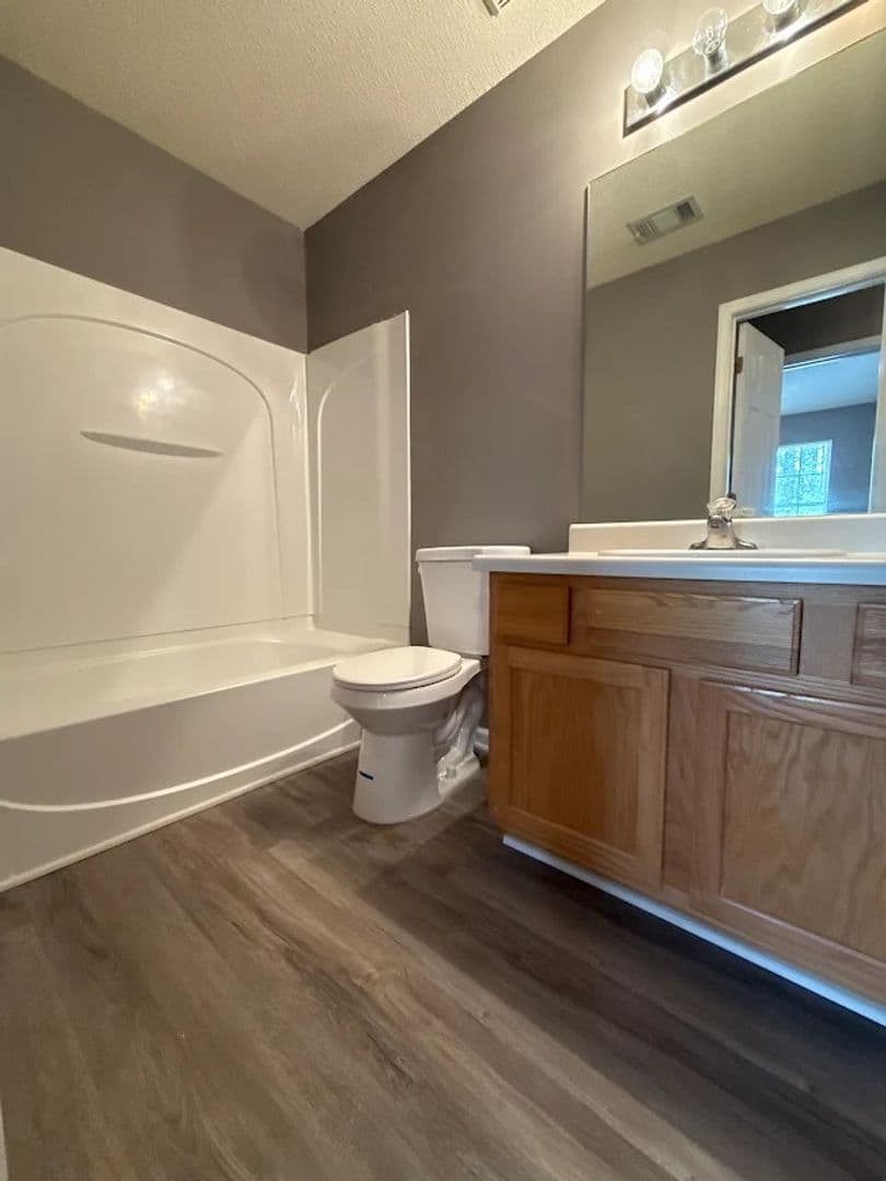 Lithonia House: 2614 Parkway Trl