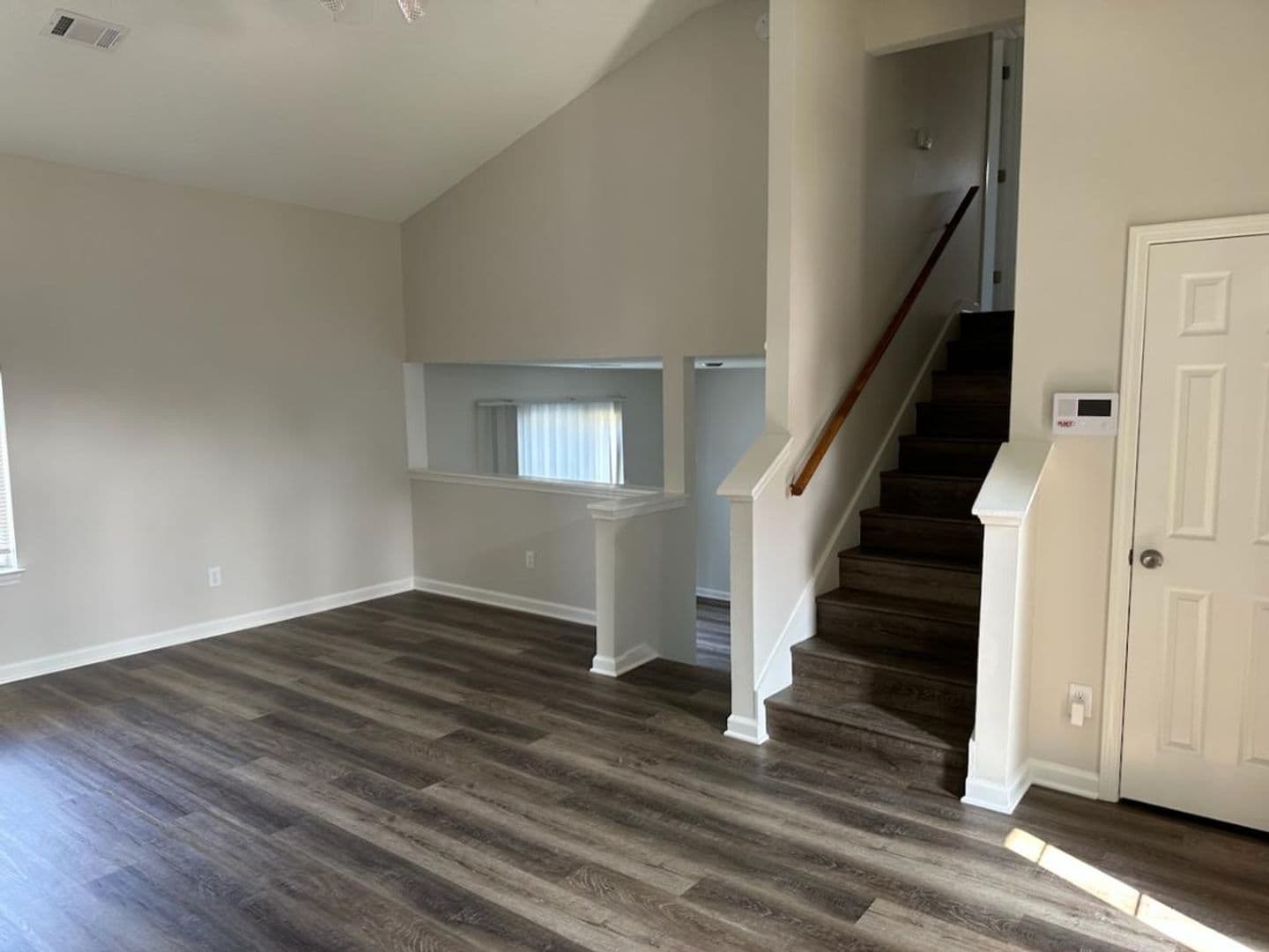 Rex House: 7082 Oakwood Circle