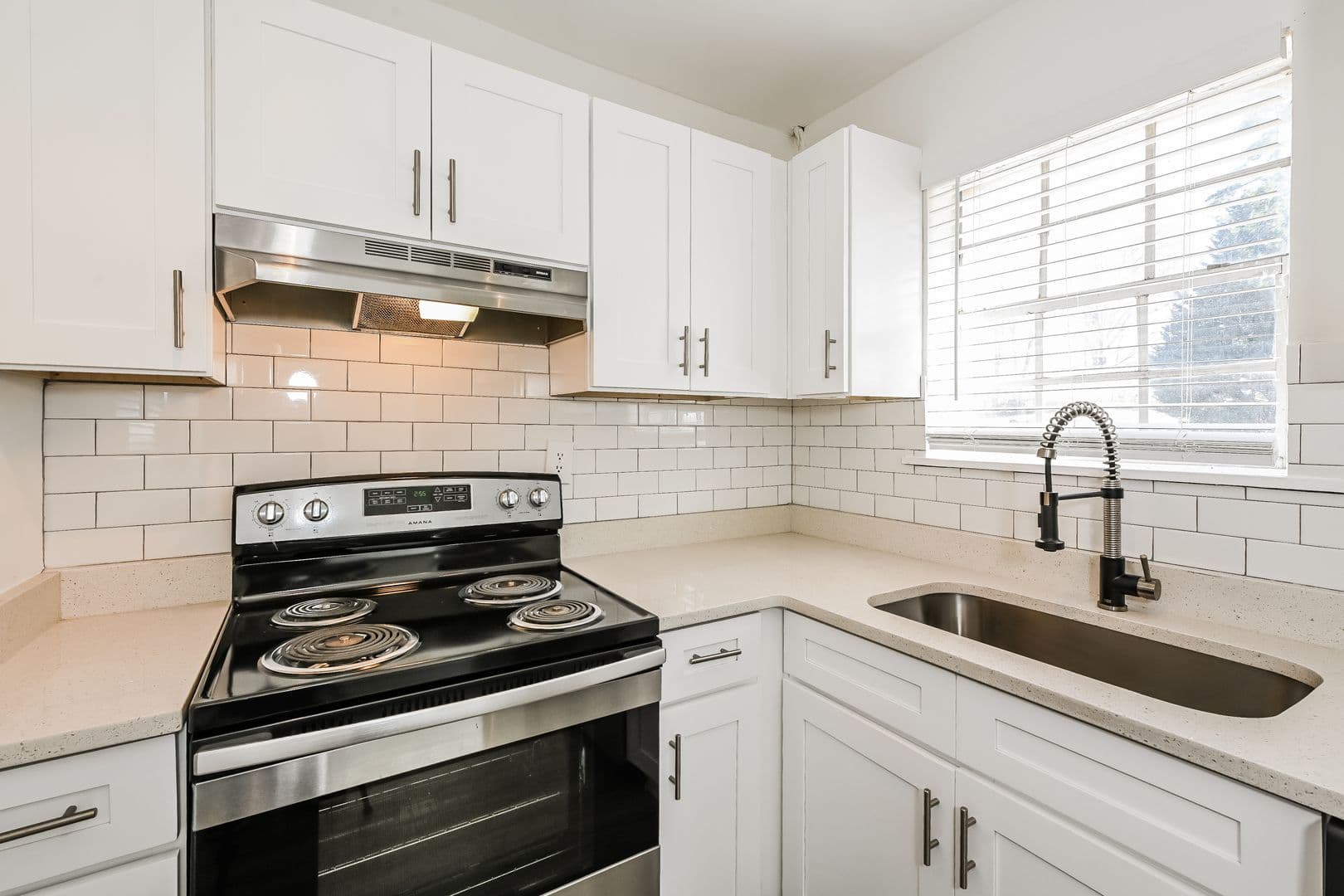 Decatur Apartment: 2721 White Oak Drive