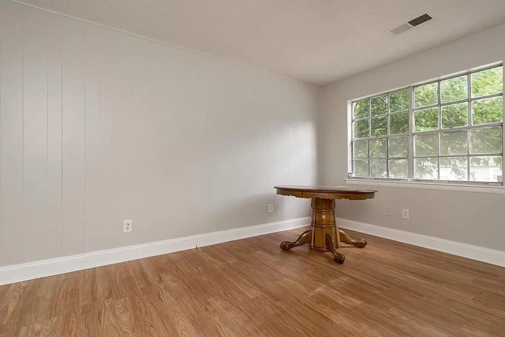 Atlanta House: 482 Arthur St SW
