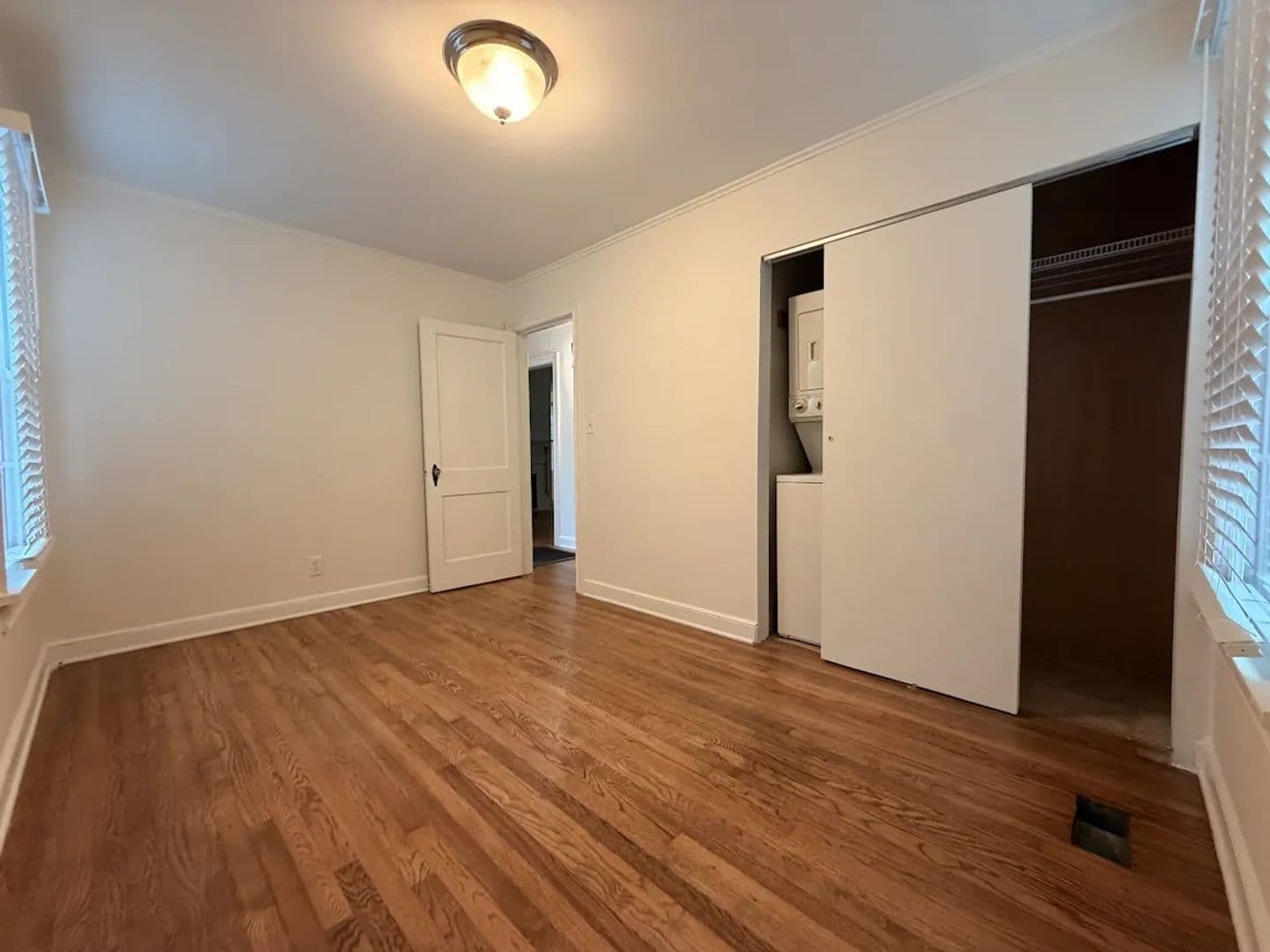Atlanta House: 429 Deering Rd NW