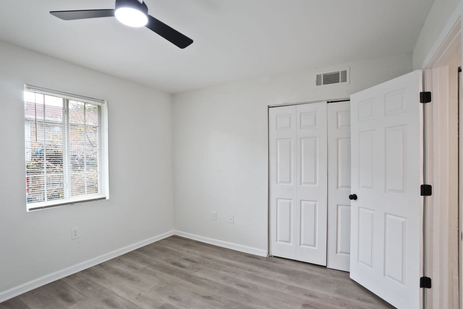 Atlanta Apartment: 2060 Alison Ct SW