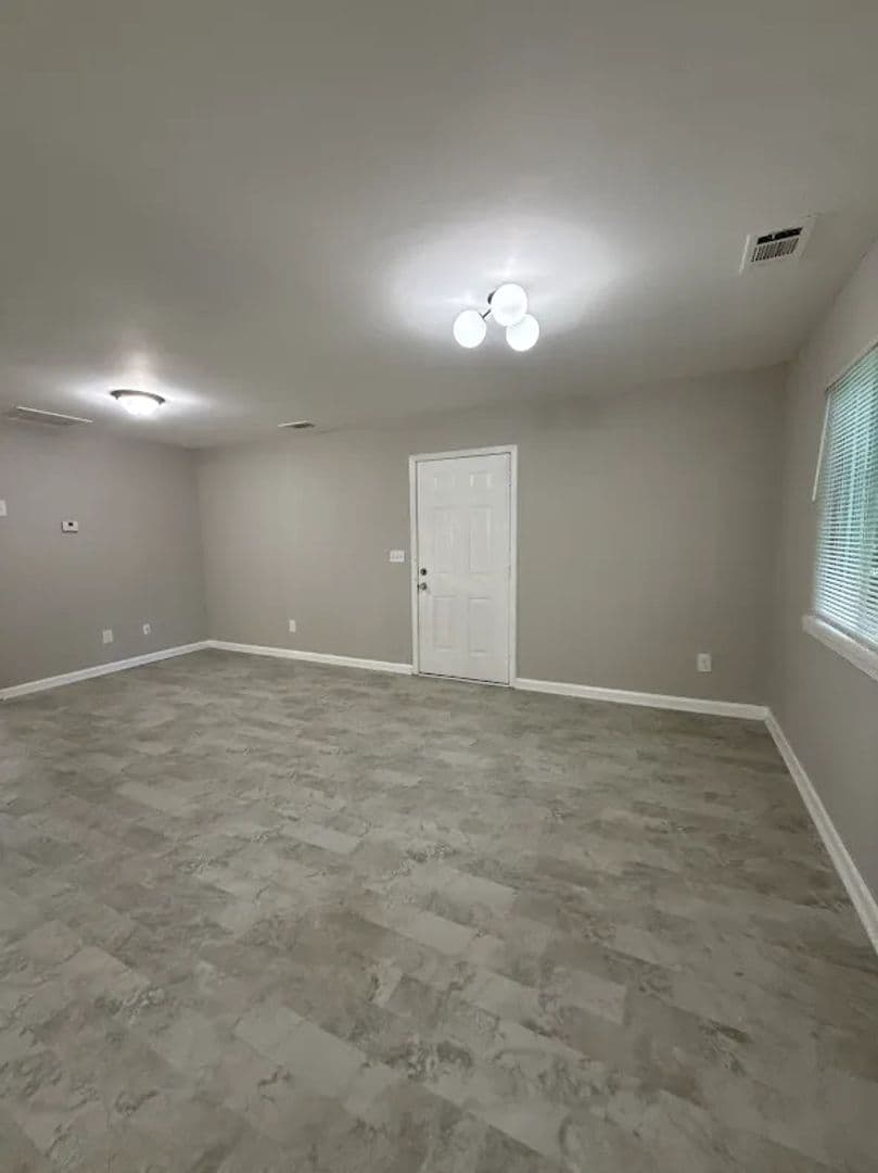 Atlanta Apartment: 497 Willard Ave SW