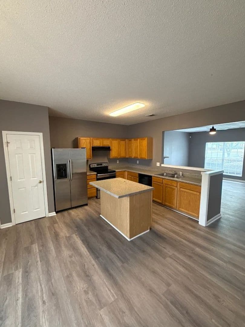 Lithonia House: 2614 Parkway Trl