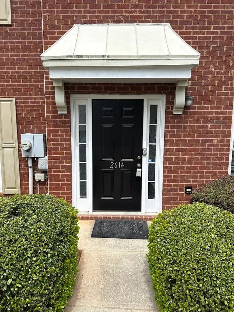 Lithonia House: 2614 Parkway Trl