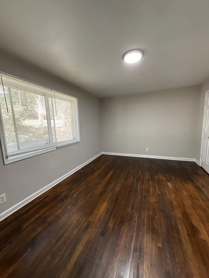 Decatur Apartment: 1642 Line St