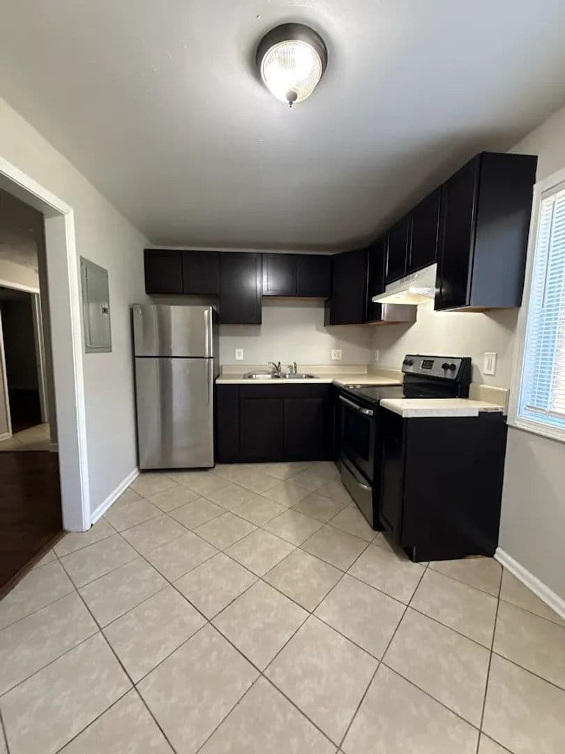 Decatur Apartment: 1642 Line St