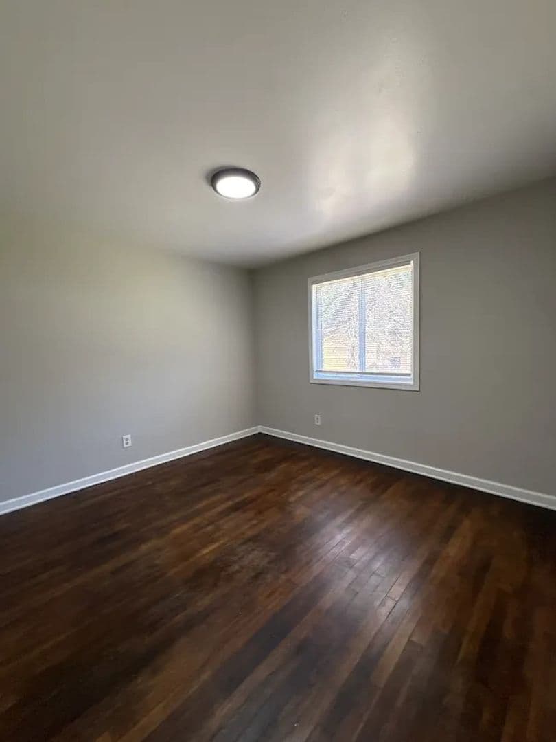Decatur Apartment: 1642 Line St