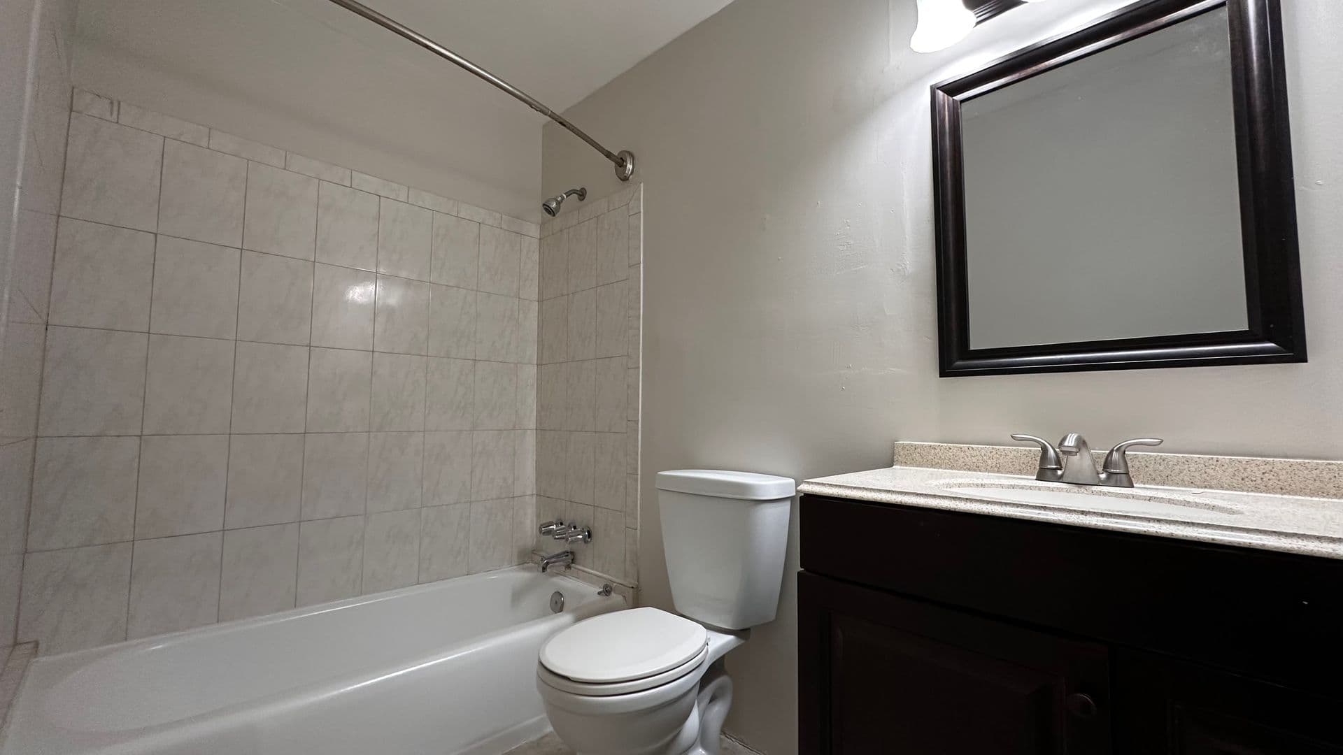 Decatur Apartment: 135 E Hill St.