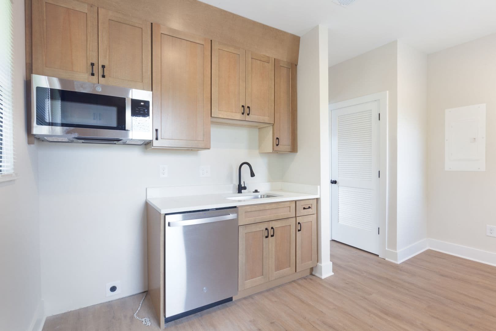 Atlanta Apartment: 504 Boulevard NE