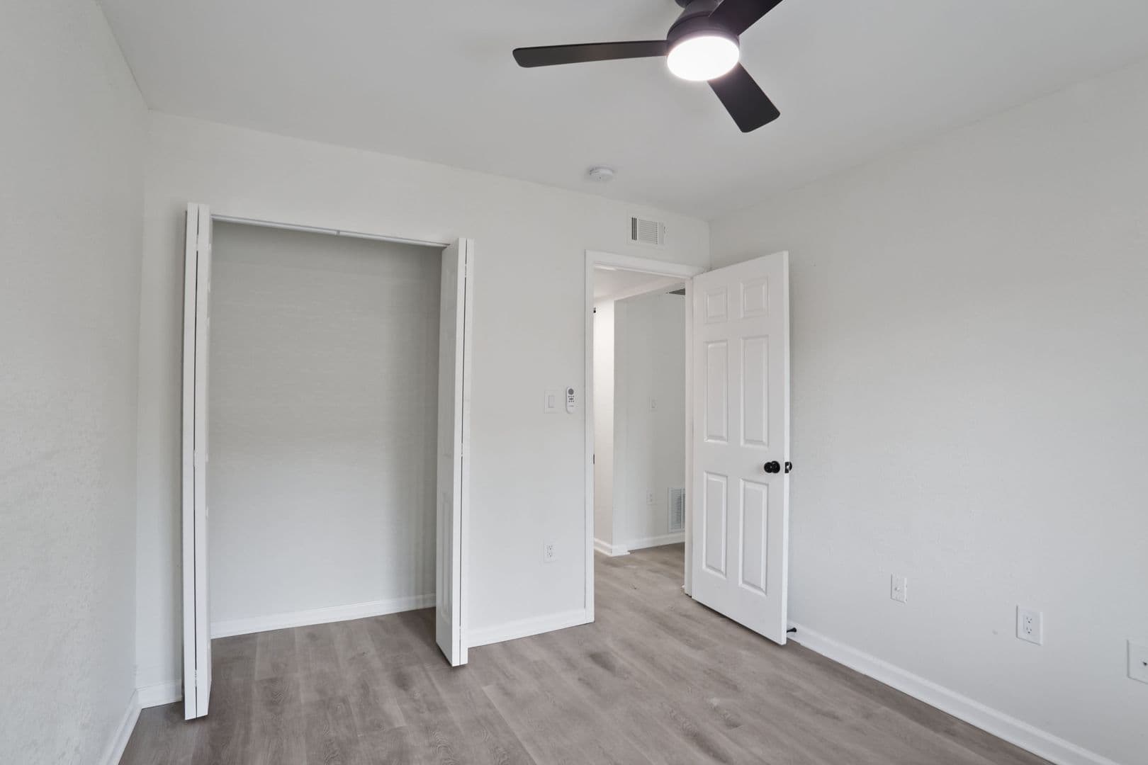 Atlanta Apartment: 2060 Alison Ct SW