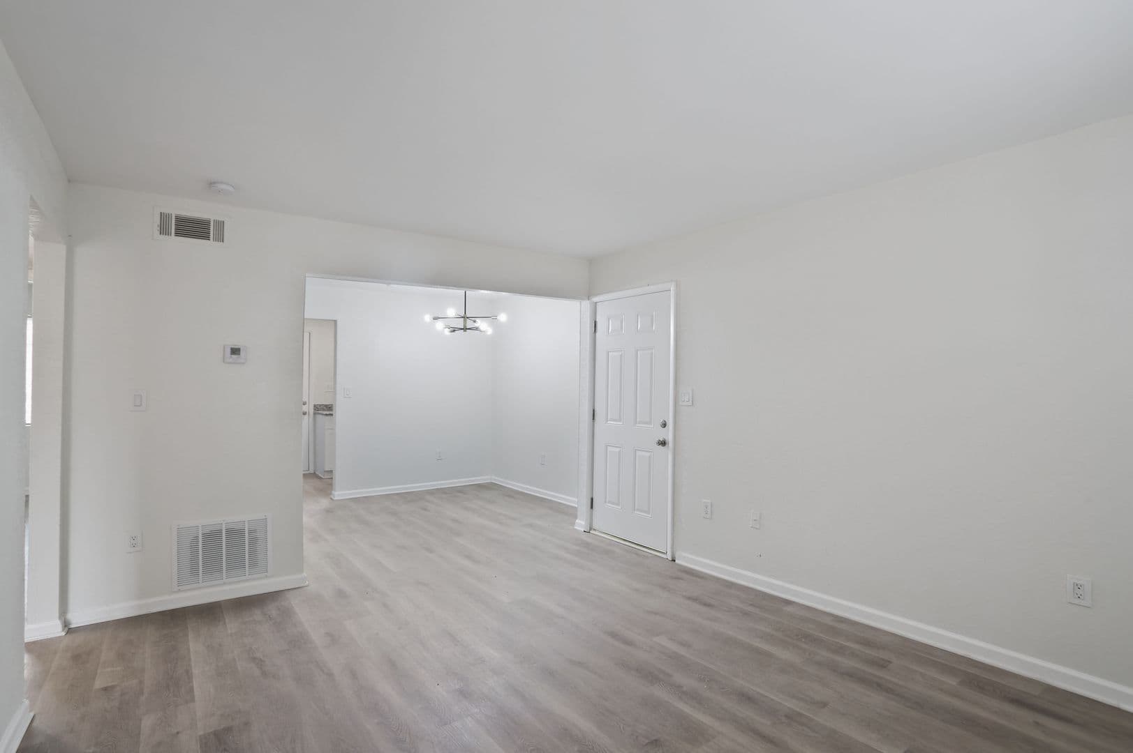 Atlanta Apartment: 2060 Alison Ct SW