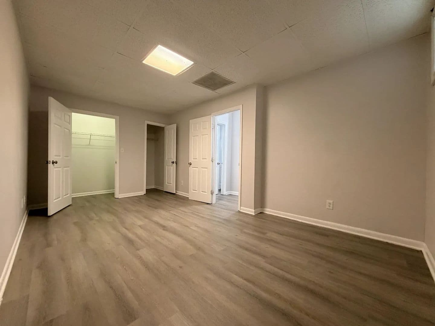 Holly Springs Apartment: 806 Palm St