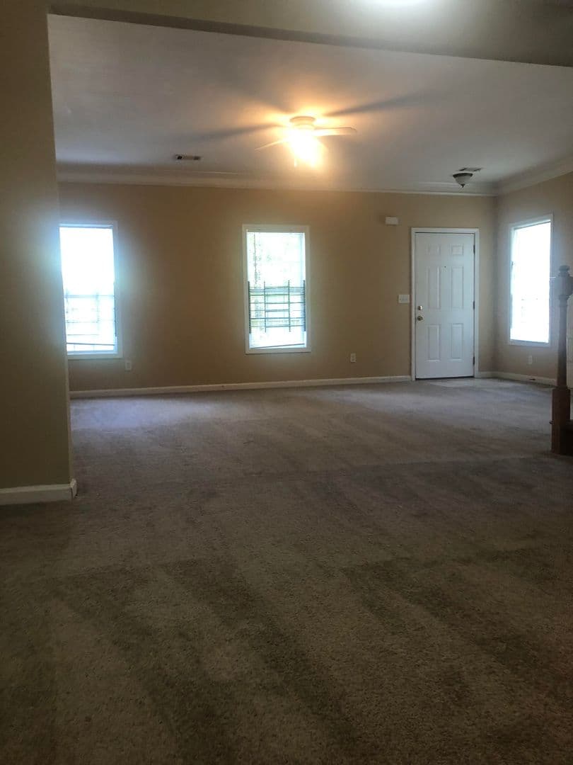 Atlanta House: 115 Holly Rd NW