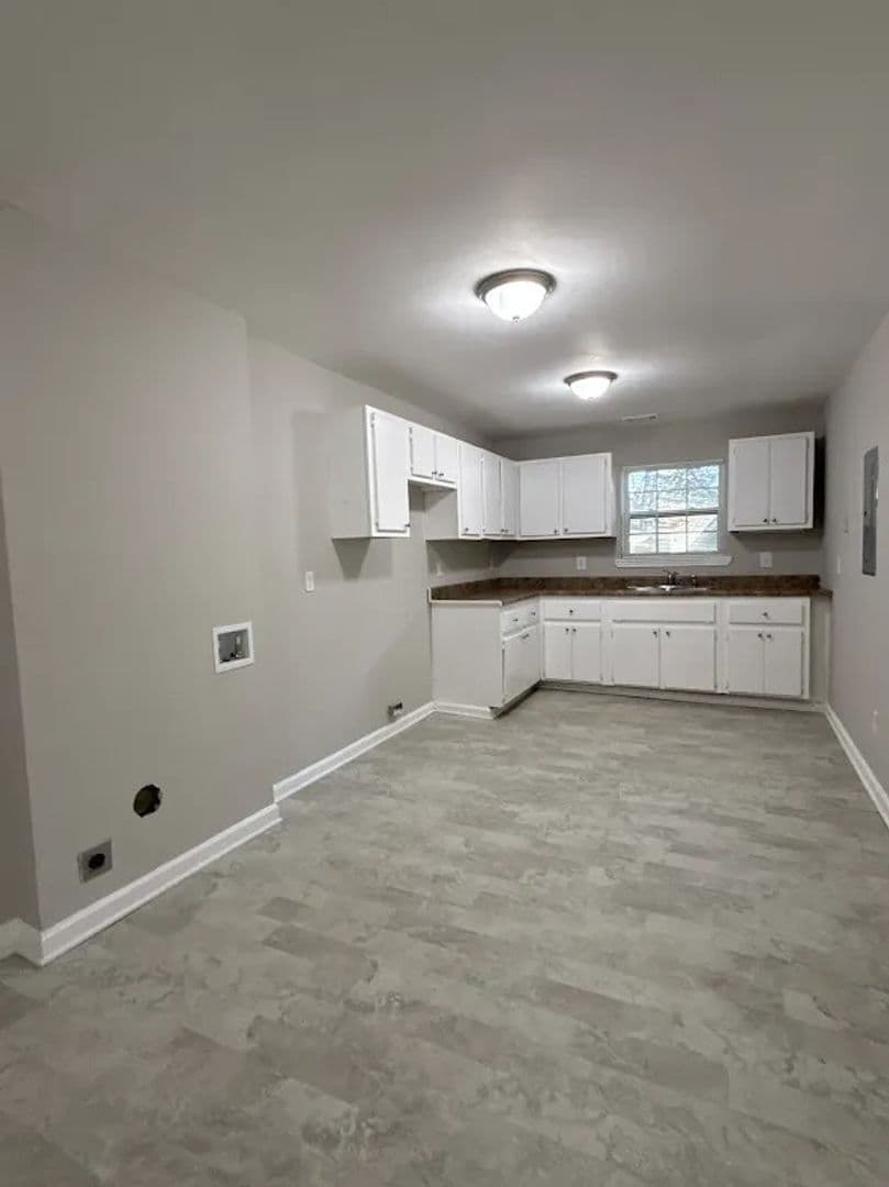 Atlanta Apartment: 497 Willard Ave SW