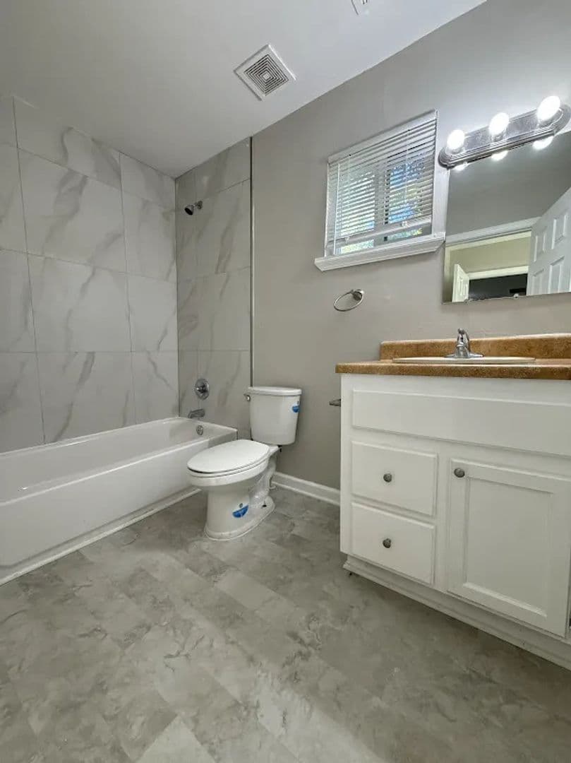 Atlanta Apartment: 497 Willard Ave SW