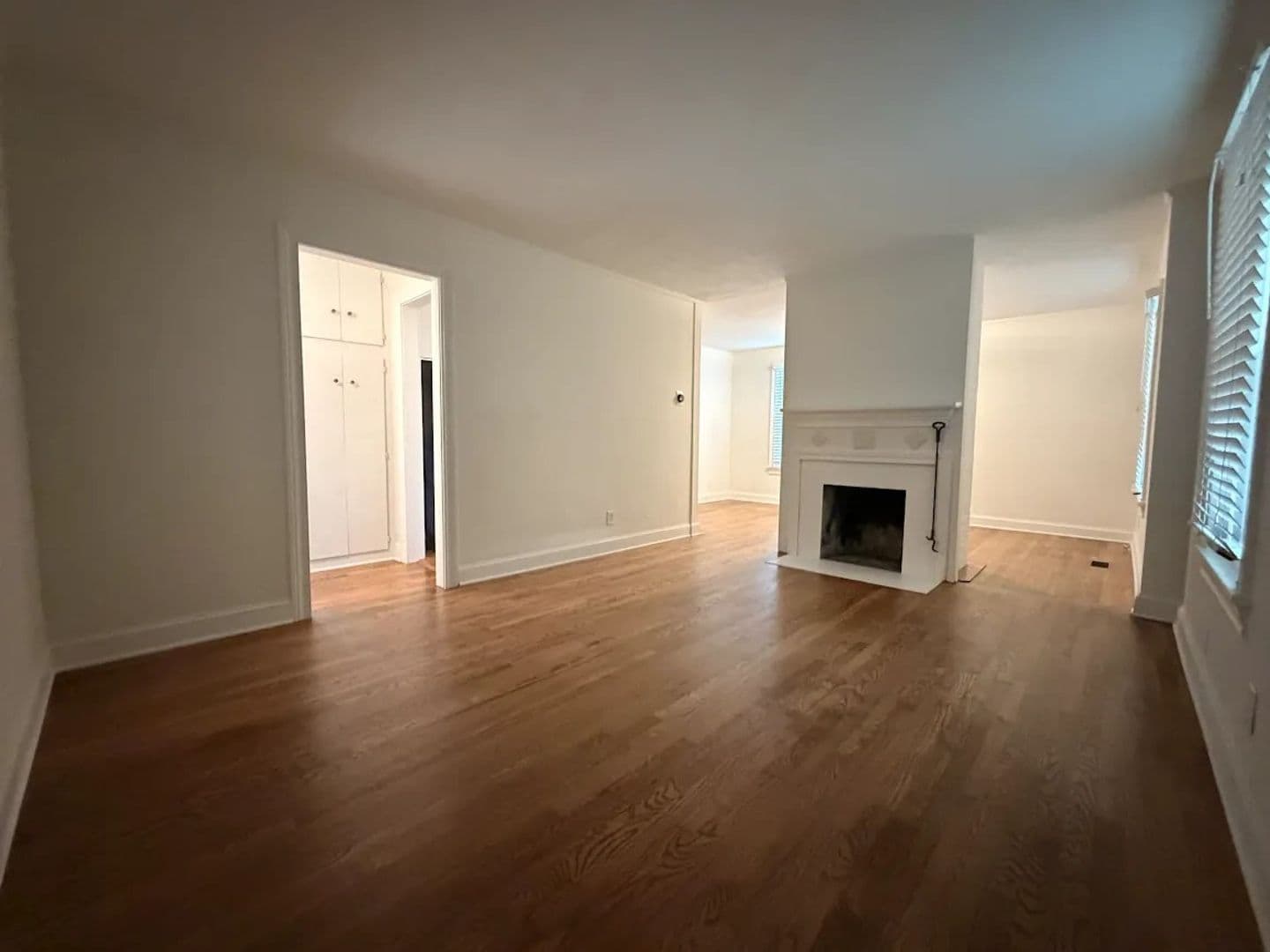 Atlanta House: 429 Deering Rd NW