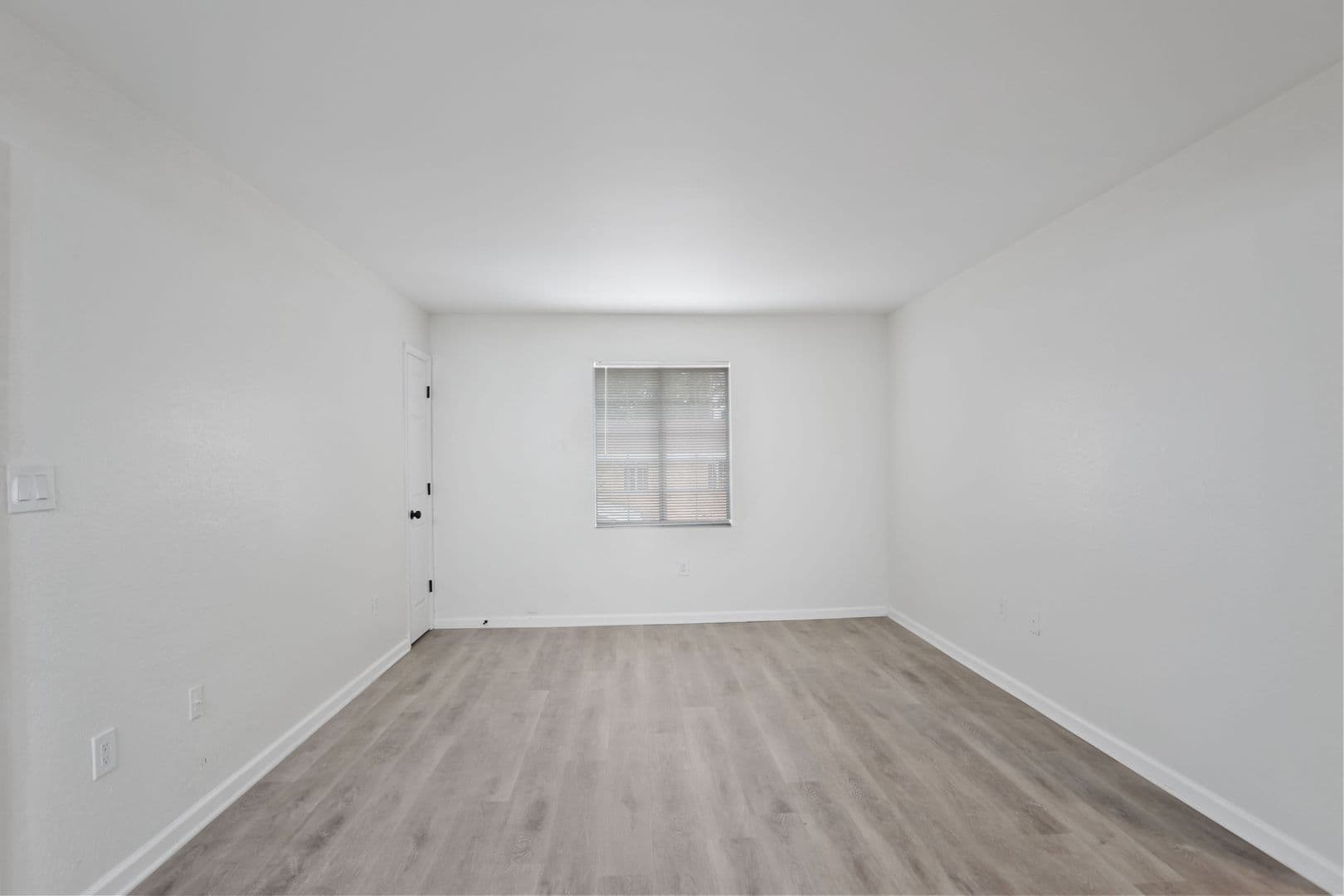 Atlanta Apartment: 2060 Alison Ct SW