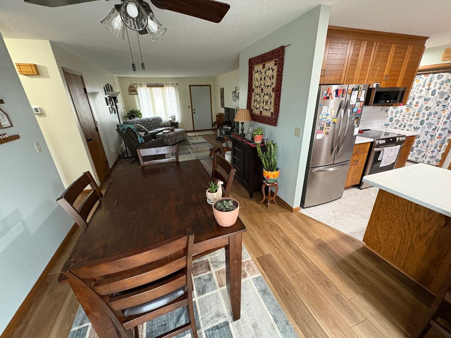 Watertown House: 206 17th St NE