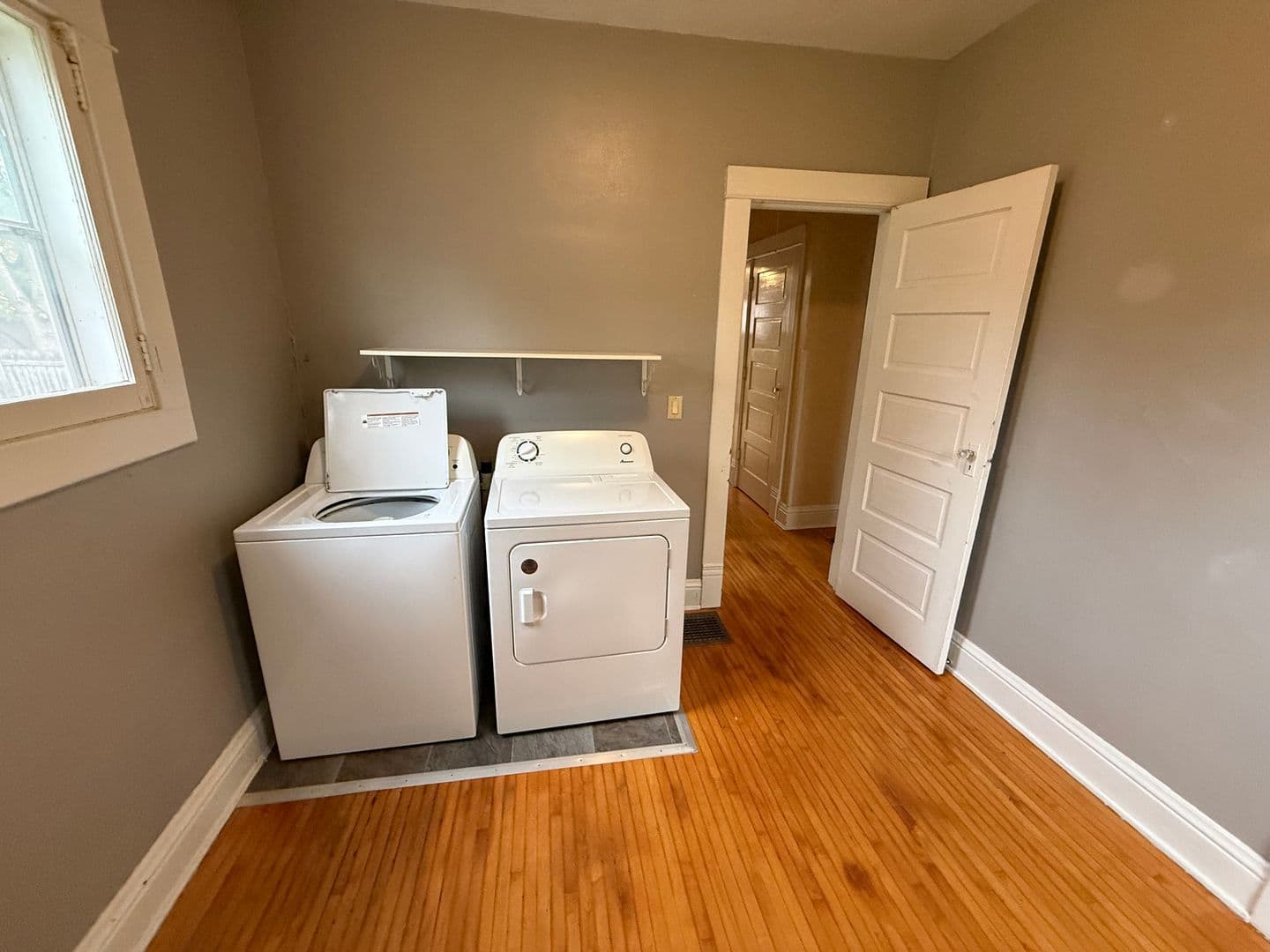 Watertown House: 107 4th Ave SE