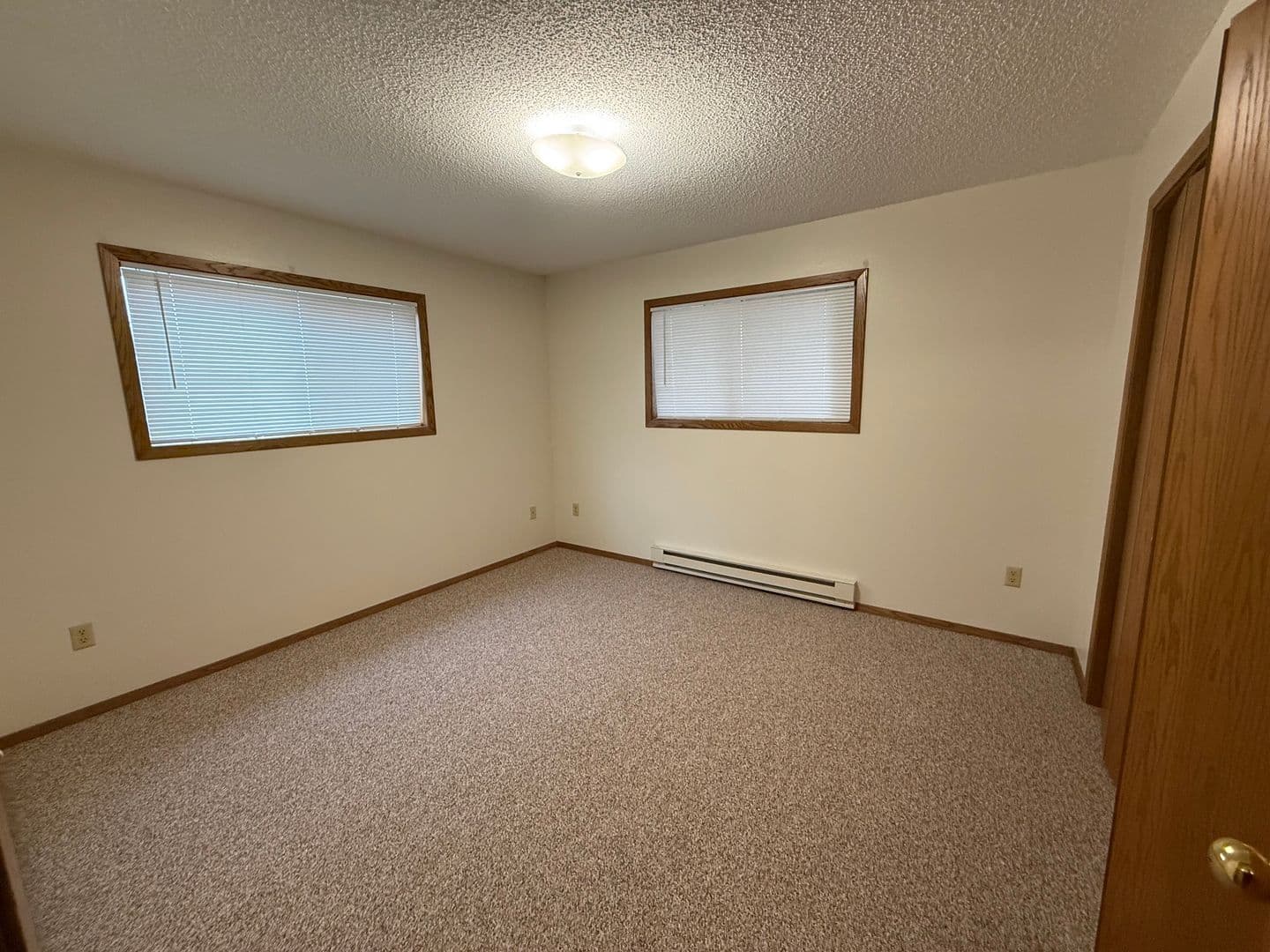 Watertown Apartment: 213 19th St SE