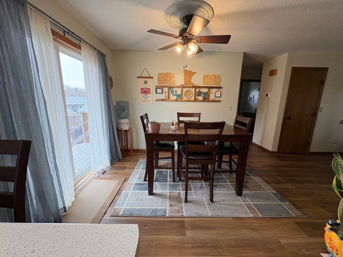 Watertown House: 206 17th St NE