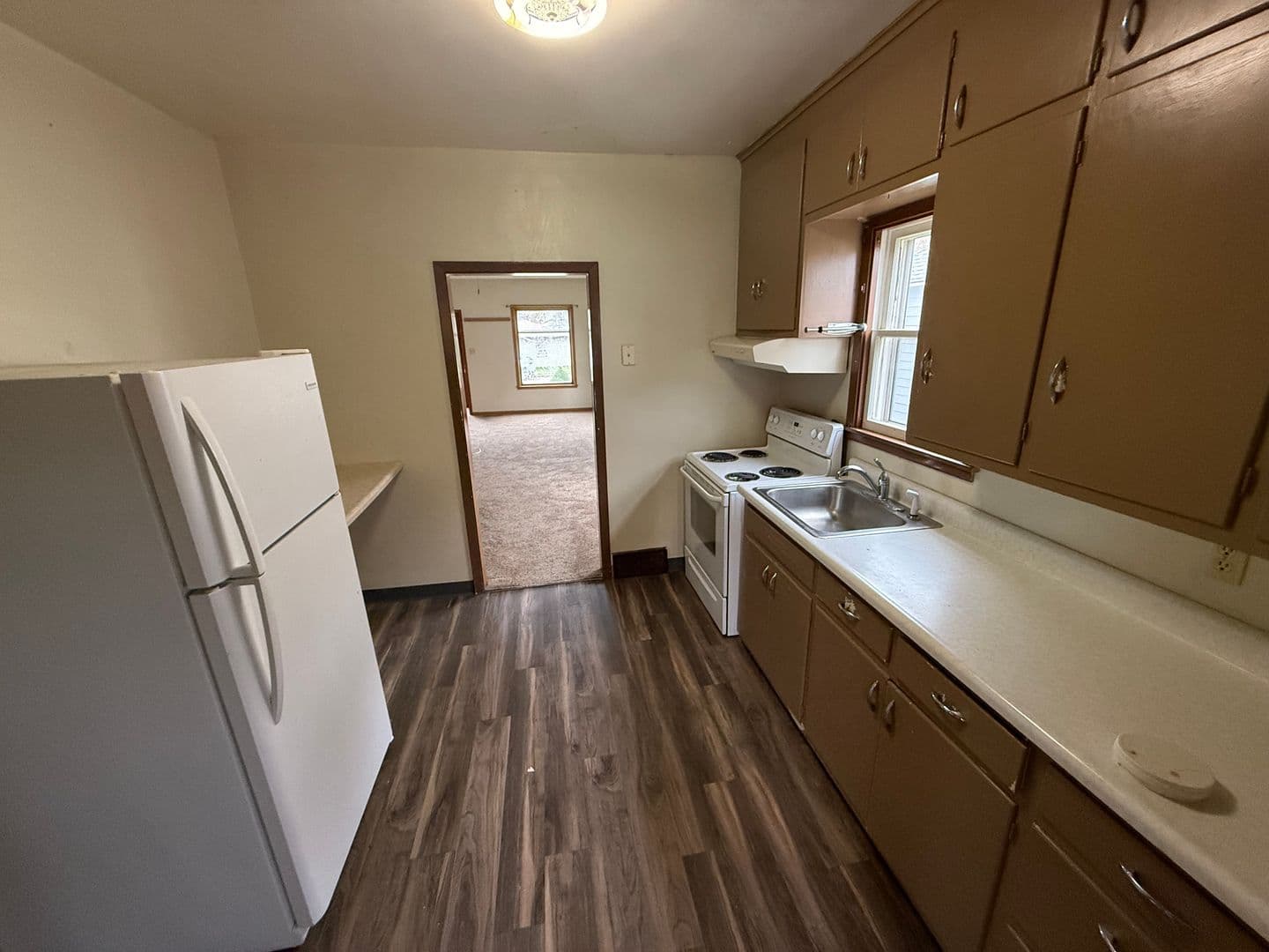 Watertown House: 1011 1st Ave SE
