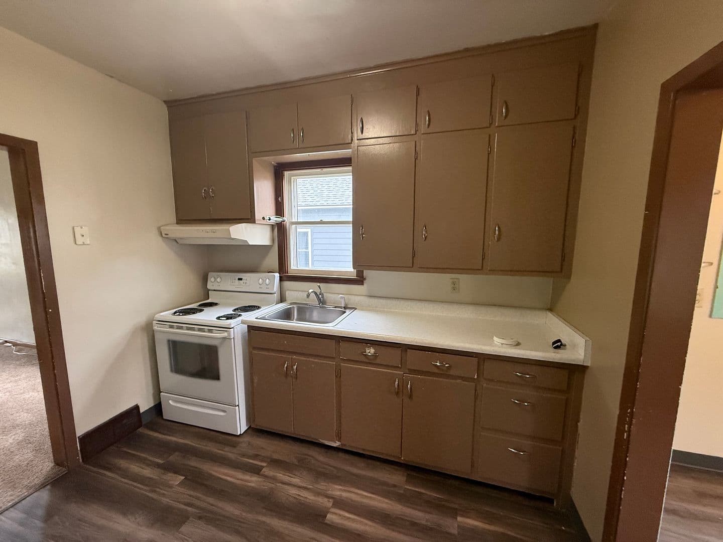 Watertown House: 1011 1st Ave SE