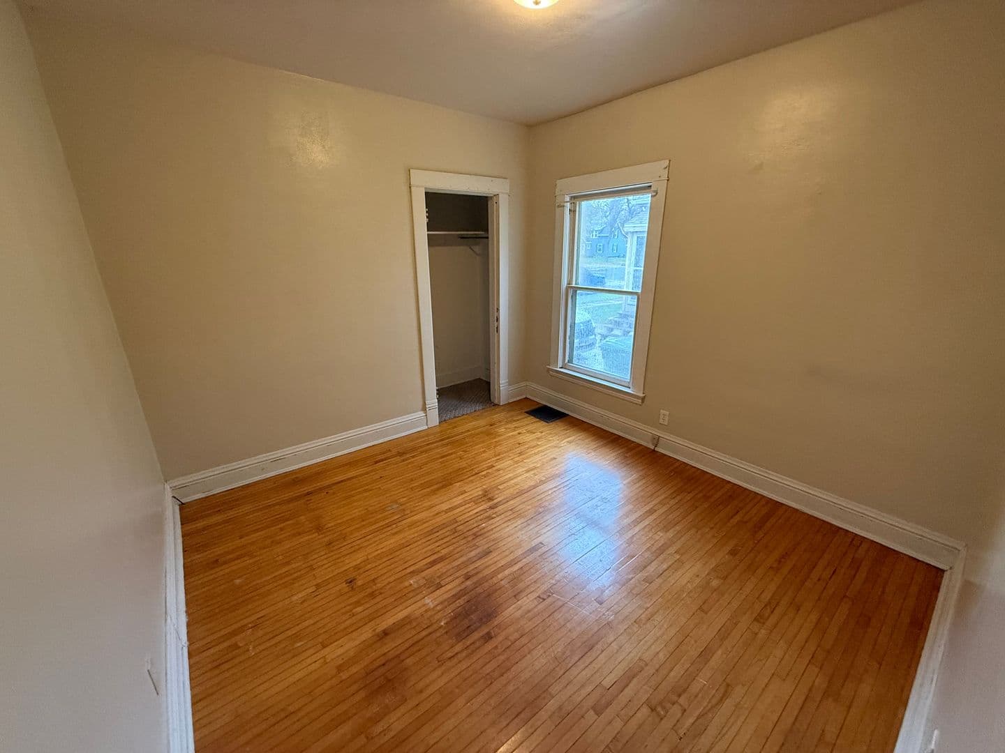 Watertown House: 107 4th Ave SE