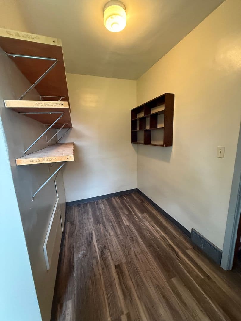Watertown House: 1011 1st Ave SE