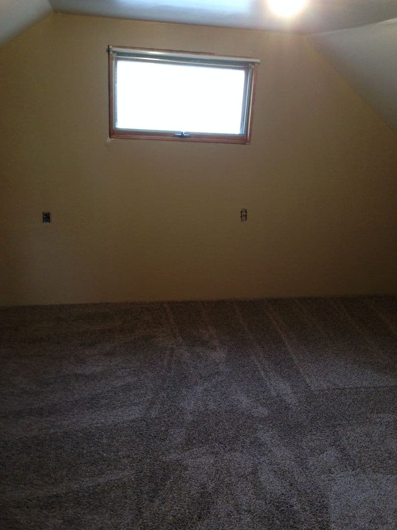 Watertown House: 219 1st St SW