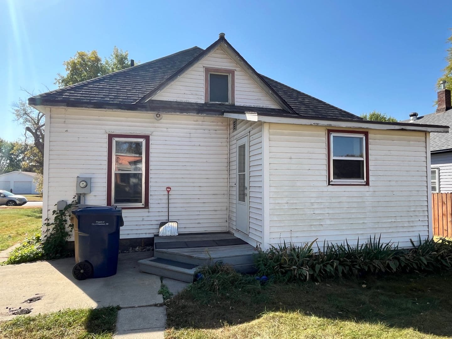 Watertown House: 1011 1st Ave SE