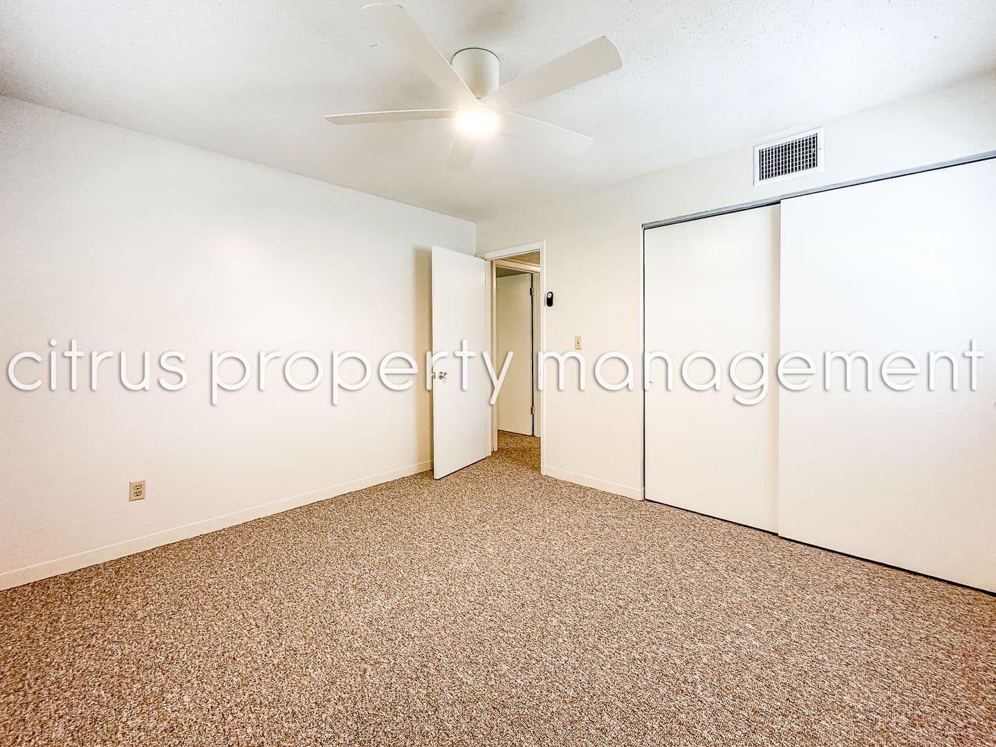 Orlando Apartment: 3026-C Fairway Lane