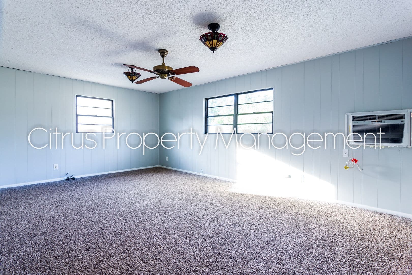 Orlando House: 3219 E. Jersey Ave