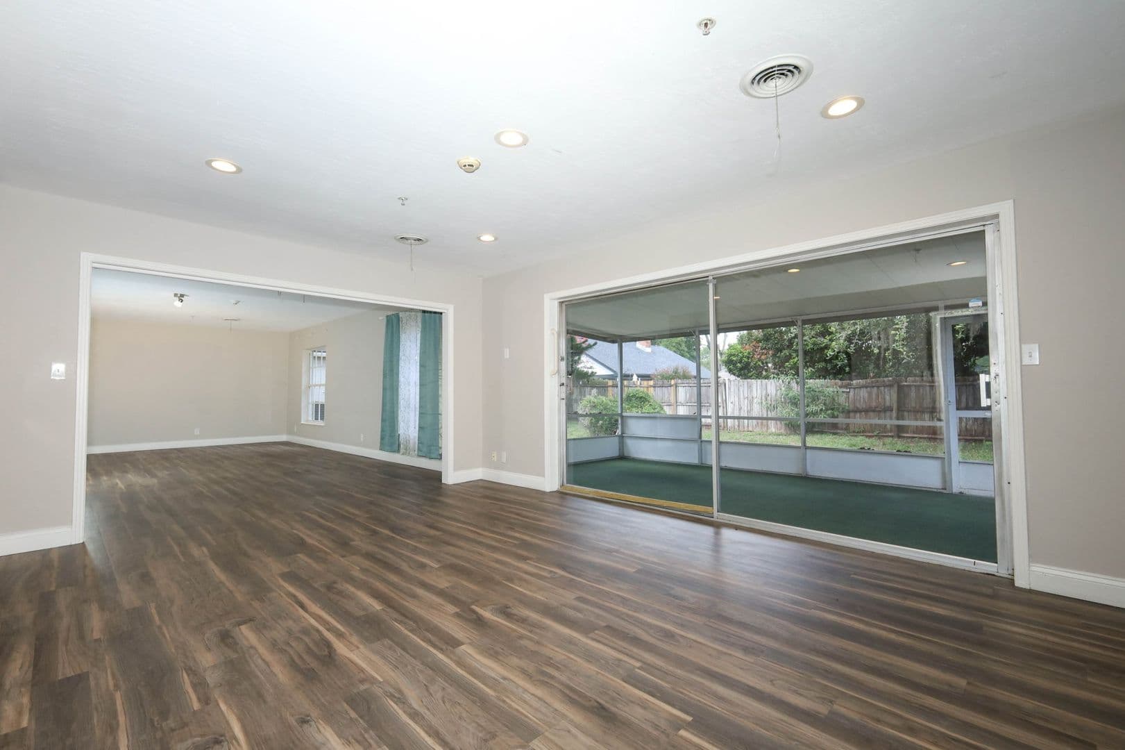 Maitland House: 1481 Glastonberry Road