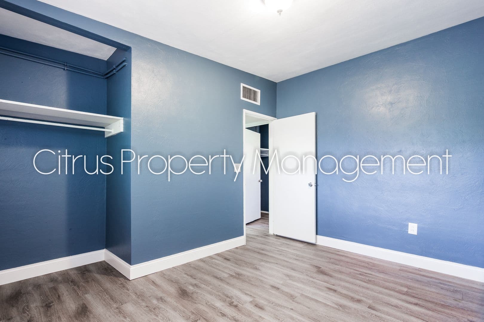 Orlando House: 3219 E. Jersey Ave