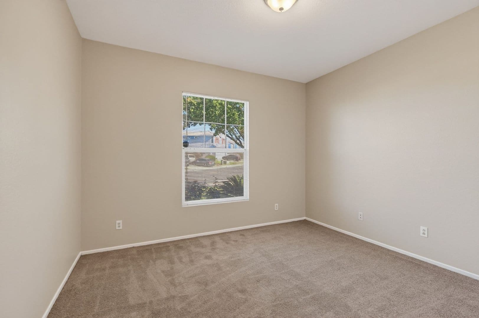 Moreno Valley House: 17334 Cremello