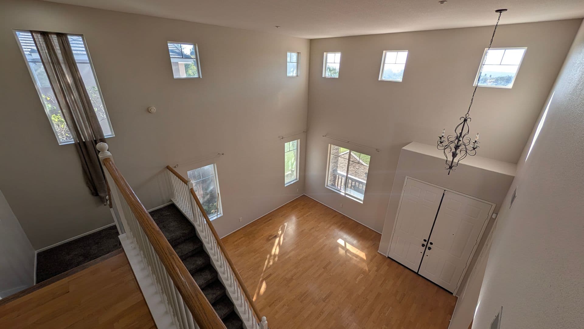 Riverside House: 6370 Claridge Dr