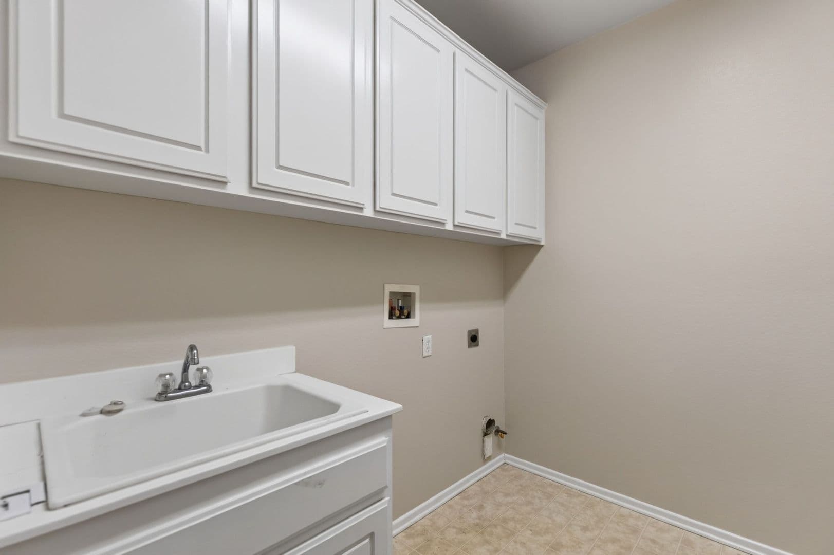 Moreno Valley House: 17334 Cremello