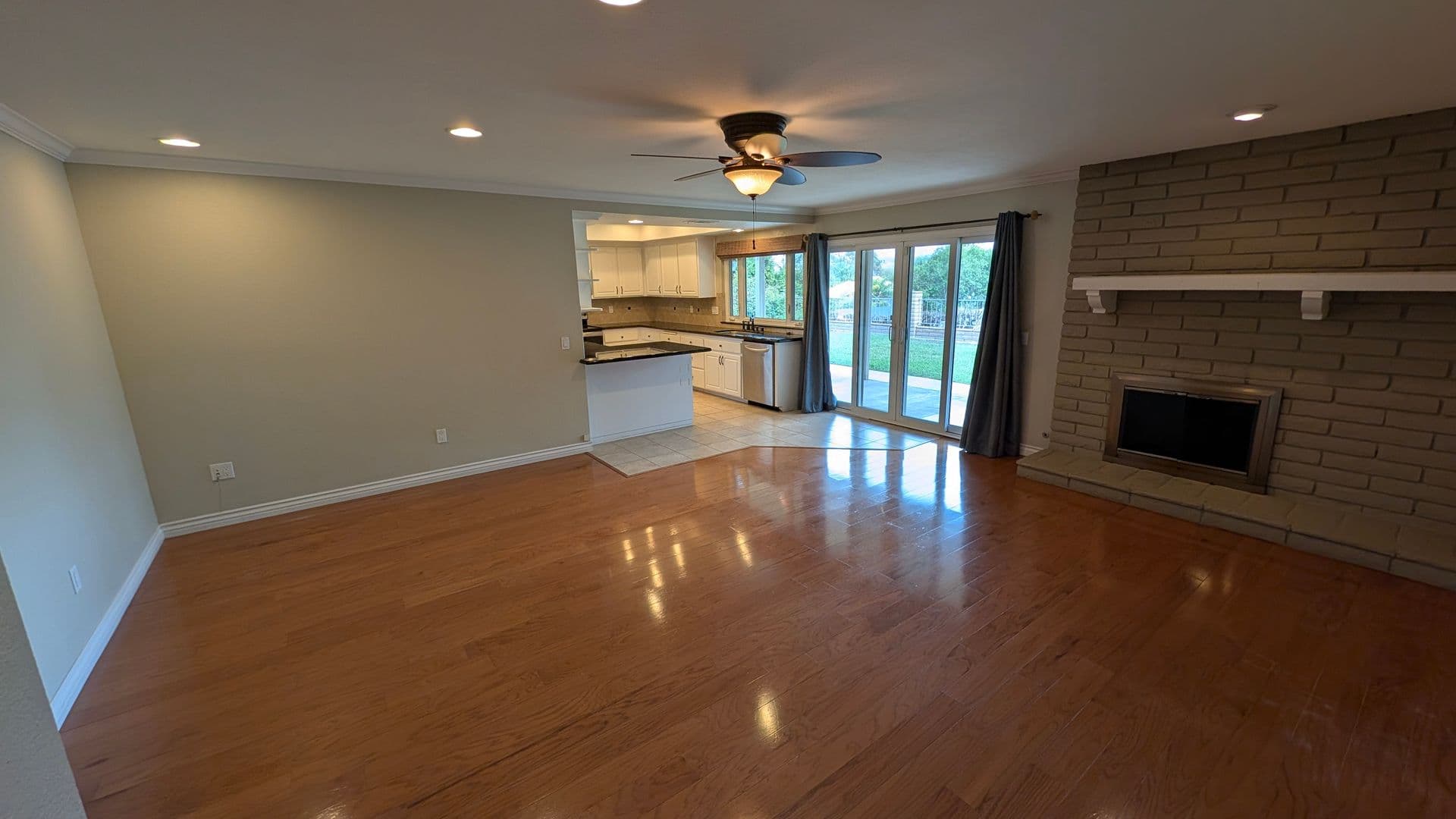 Riverside House: 1460 Timberlane Dr