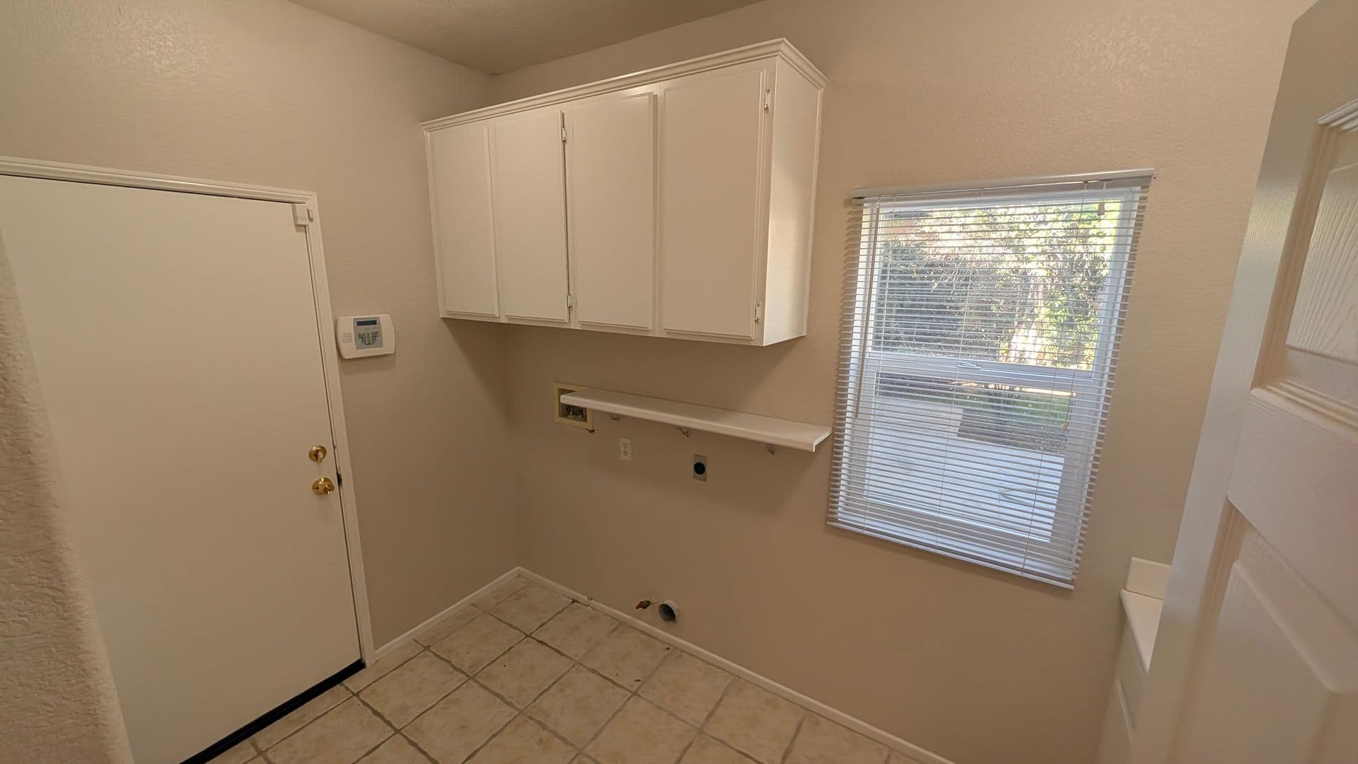 Riverside House: 6370 Claridge Dr